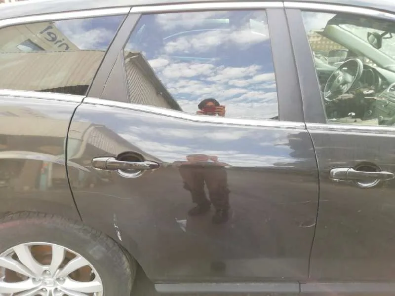 Puerta Trasera Derecha para Mazda Cx-7 (Er)