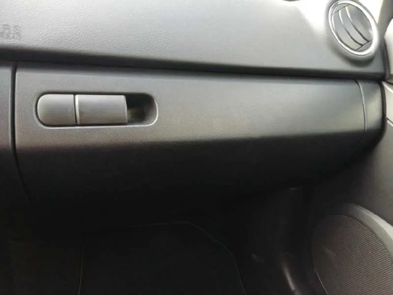Guantera para Mazda Cx-7 (Er)