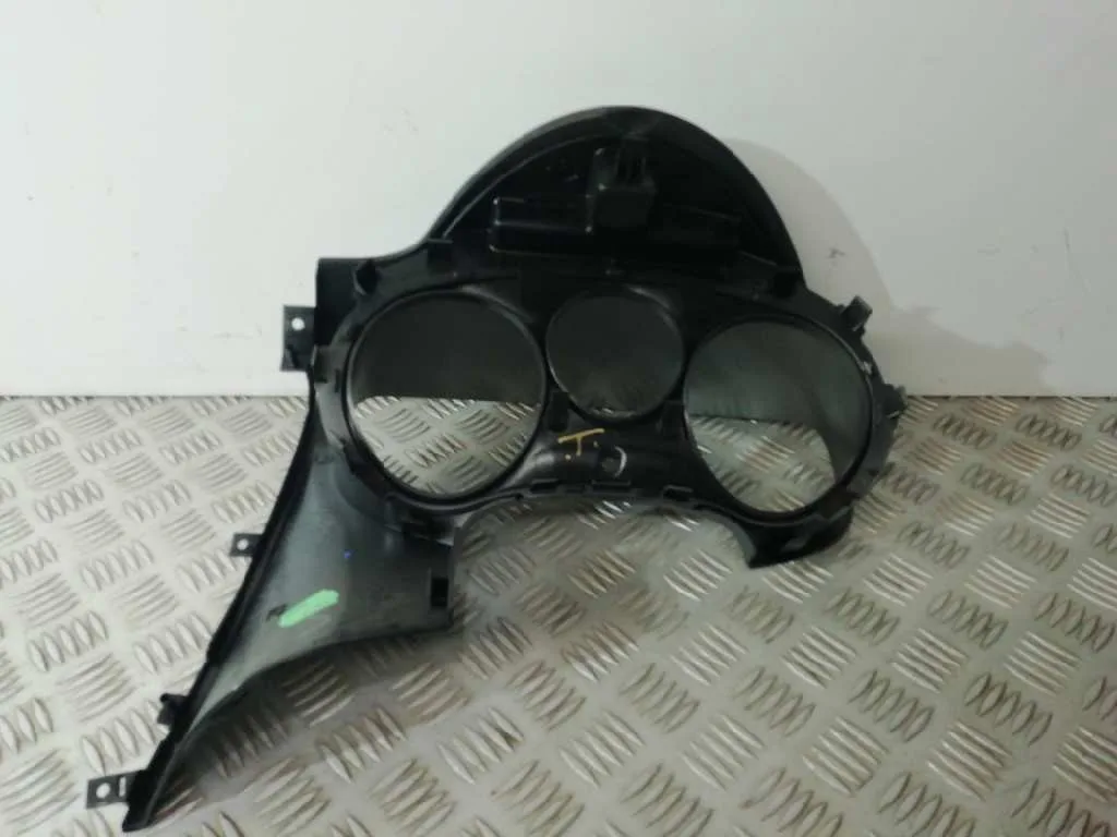 Plasticos para Seat Leon (1P1)