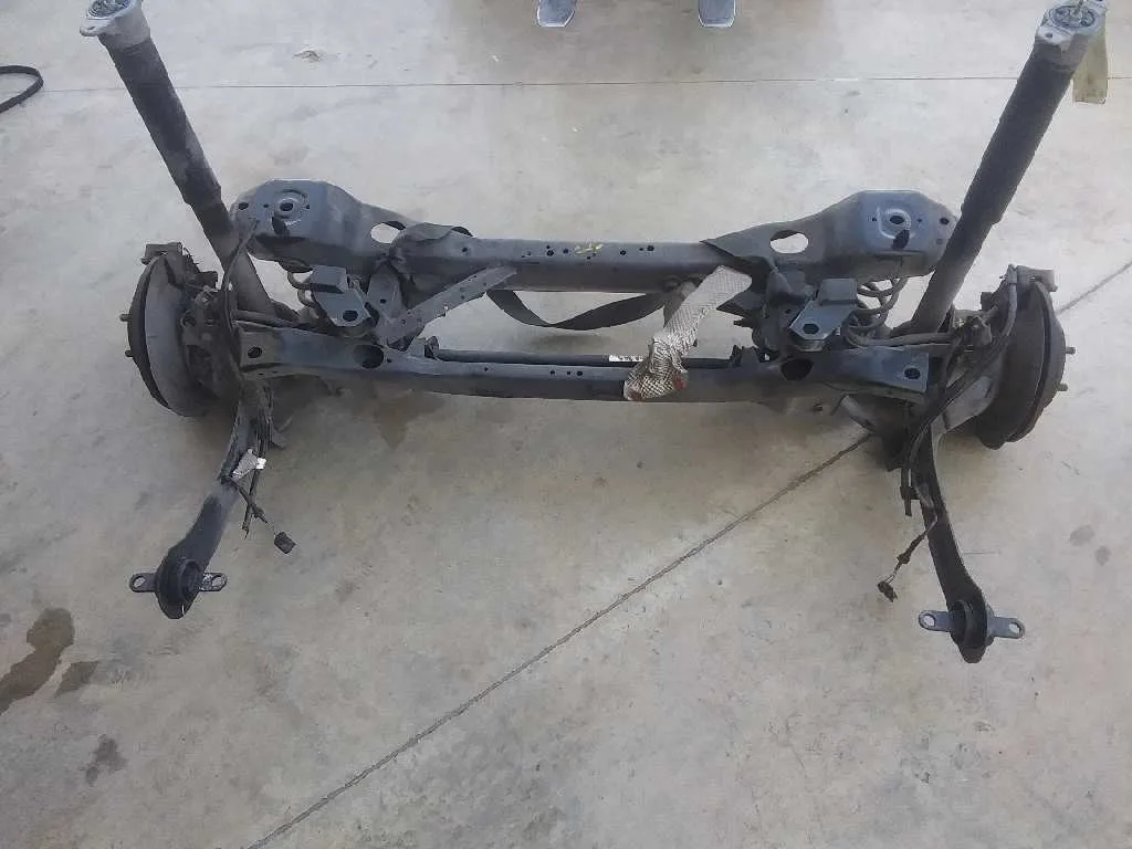 Puente Trasero para Ford C-Max