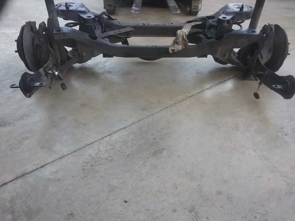 Puente Trasero para Ford C-Max