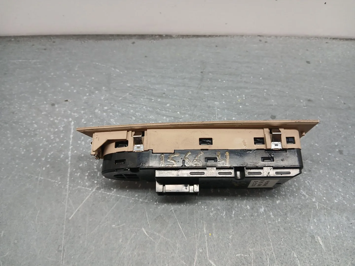 Mando Elevalunas Delantero Izquierdo para Bmw Serie 3 Berlina (E90)