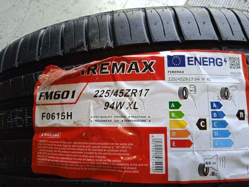 Neumatico para Opel Astra K (B16)