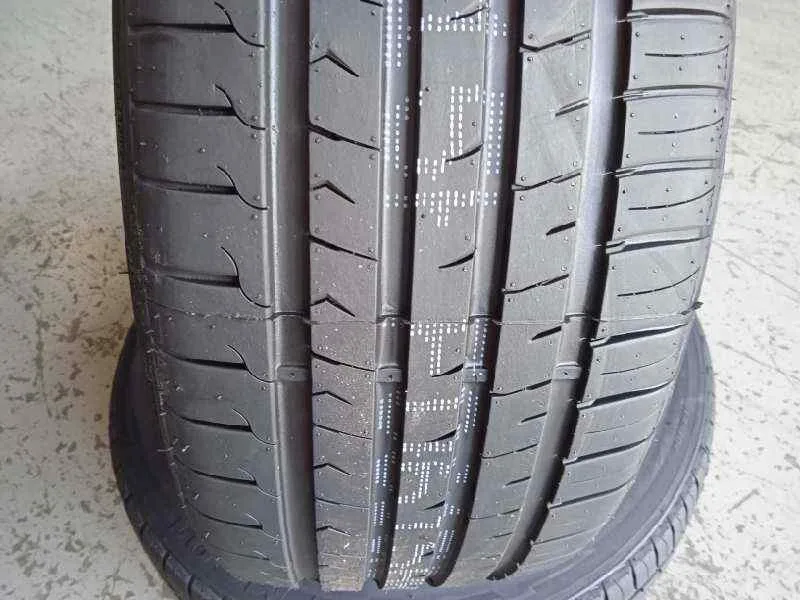 Neumatico para Opel Astra K (B16)