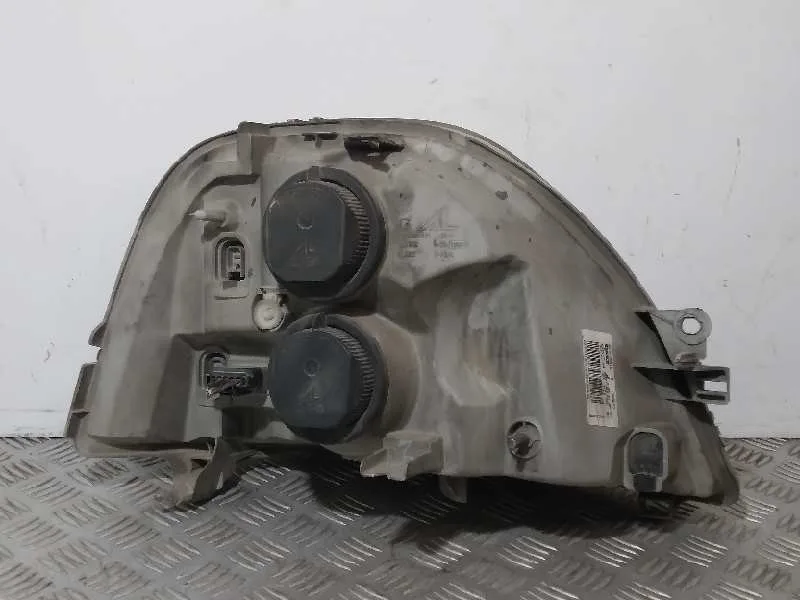 Faro Izquierdo para Renault Master Ii Phase 2 Caja Cerrada
