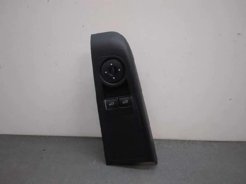 Mando Elevalunas Delantero Izquierdo para Ford Transit Courier