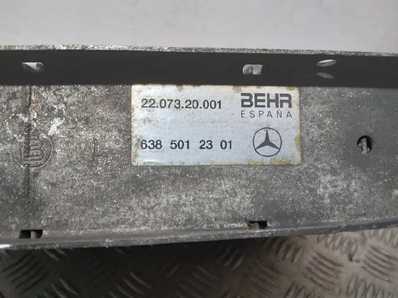 Intercooler para Mercedes-Benz Vito (W638) Combi