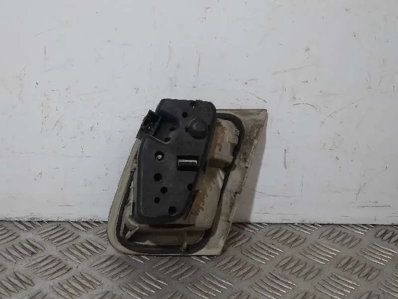 Piloto Trasero Derecho Interior para Bmw Serie 3 Berlina (E46)