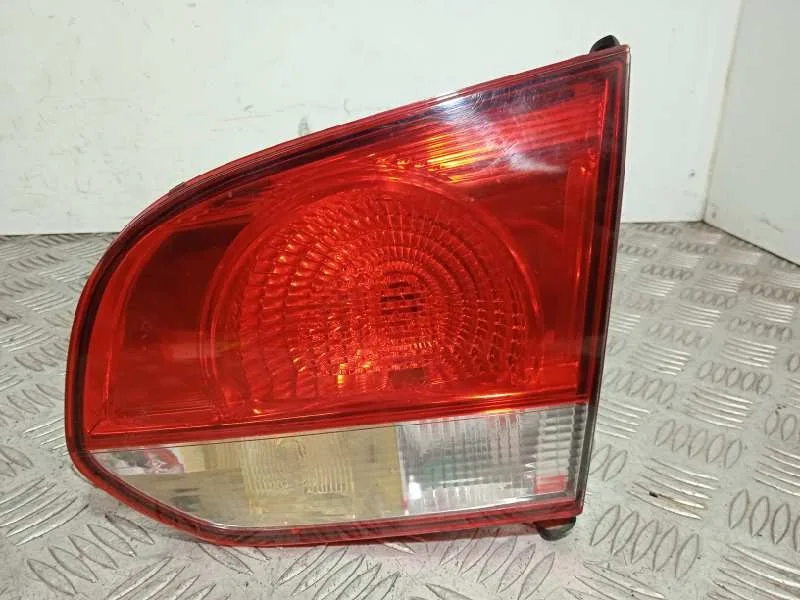 Piloto Trasero Derecho Interior para Volkswagen Golf Vi (5K1)