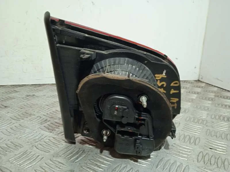 Piloto Trasero Derecho Interior para Volkswagen Golf Vi (5K1)