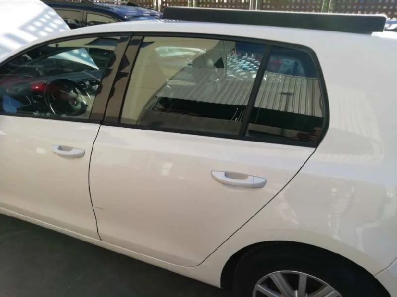 Puerta Trasera Izquierda para Volkswagen Golf Vi (5K1)