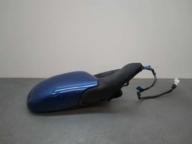 Retrovisor Derecho para Mazda Mx-3 (Ec)