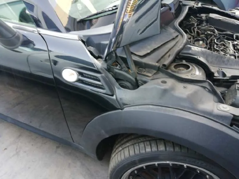 Aleta Delantera Derecha para Mini Mini (R56)