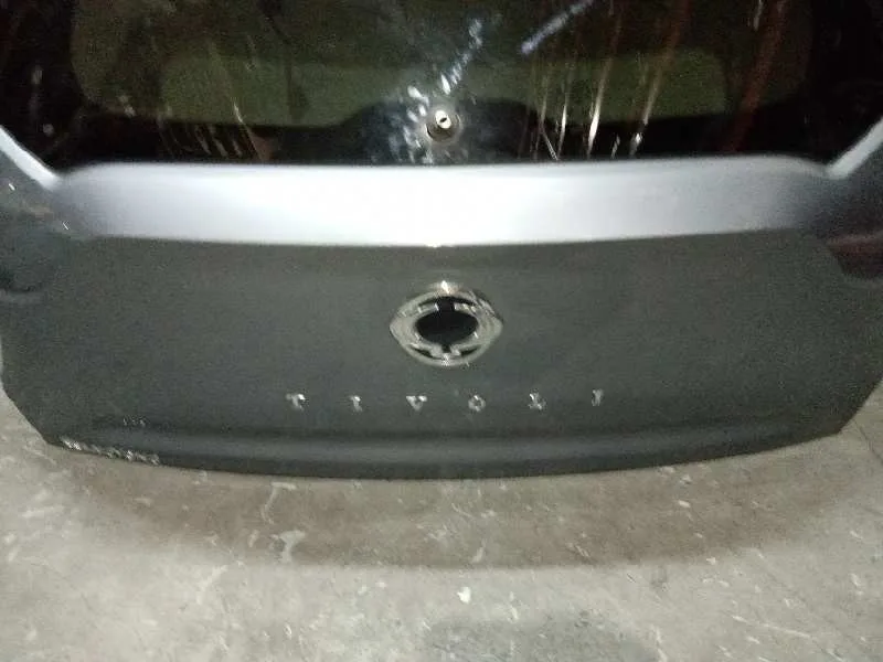 Porton Trasero para Ssangyong Tivoli