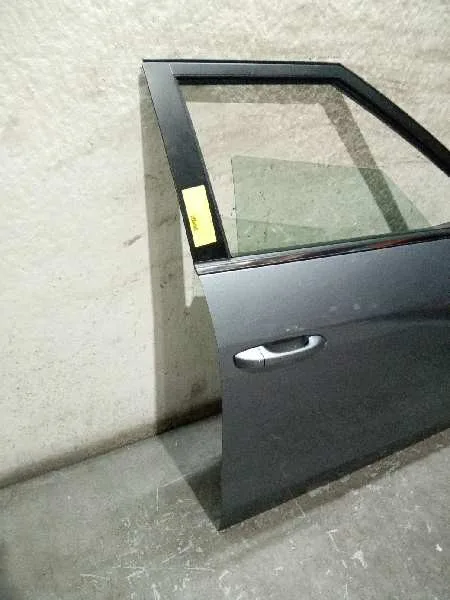 Puerta Delantera Derecha para Ssangyong Tivoli