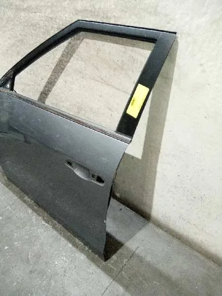 Puerta Delantera Izquierda para Ssangyong Tivoli