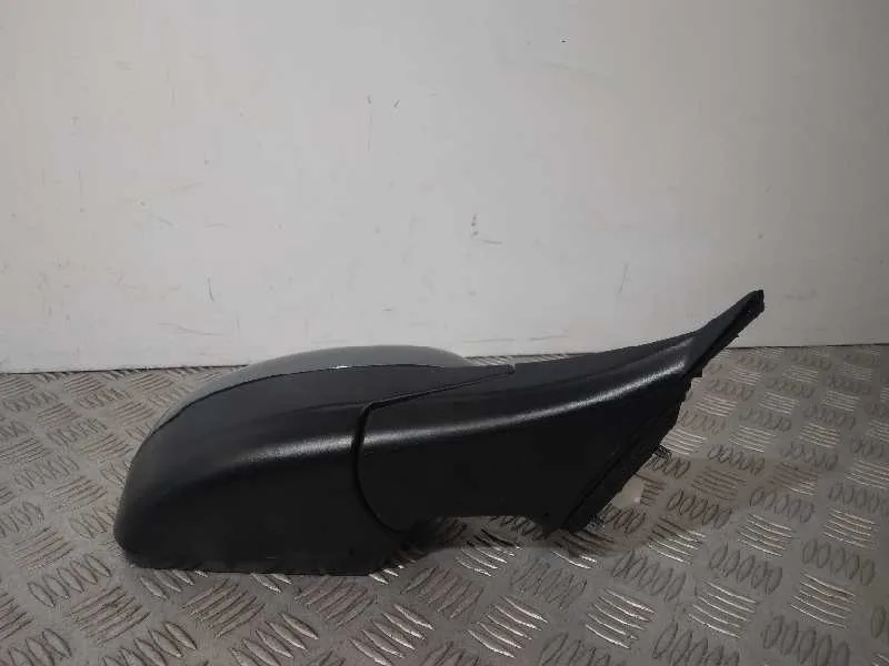Retrovisor Derecho para Ssangyong Tivoli