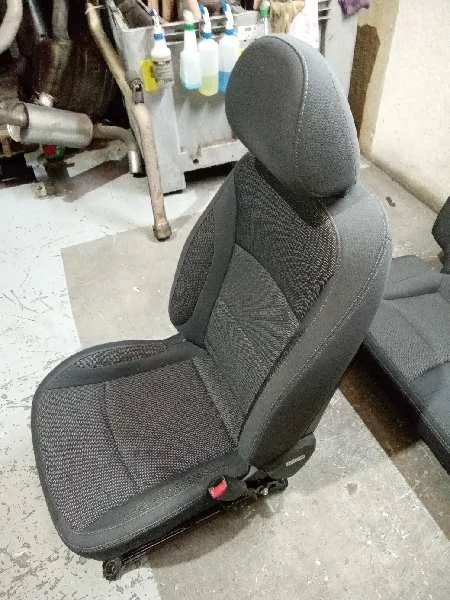Asiento Delantero Derecho para Ssangyong Tivoli
