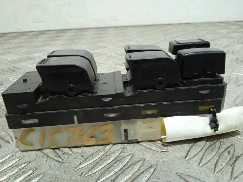 Mando Elevalunas Delantero Izquierdo para Suzuki Sx4 Rw (Ey)