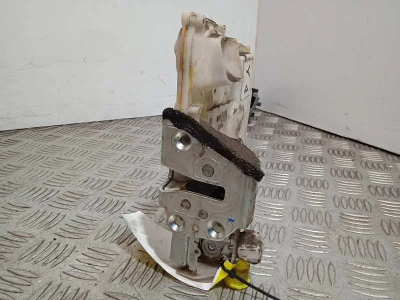 Cerradura Puerta Delantera Derecha para Suzuki Sx4 Rw (Ey)