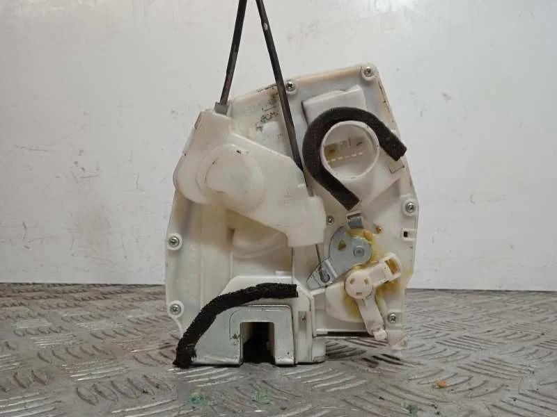 Cerradura Puerta Trasera Izquierda para Suzuki Sx4 Rw (Ey)