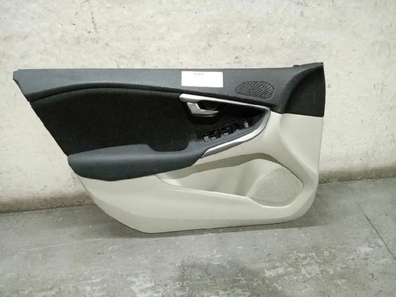Guarnecido Puerta Delantera Izquierda para Volvo V40