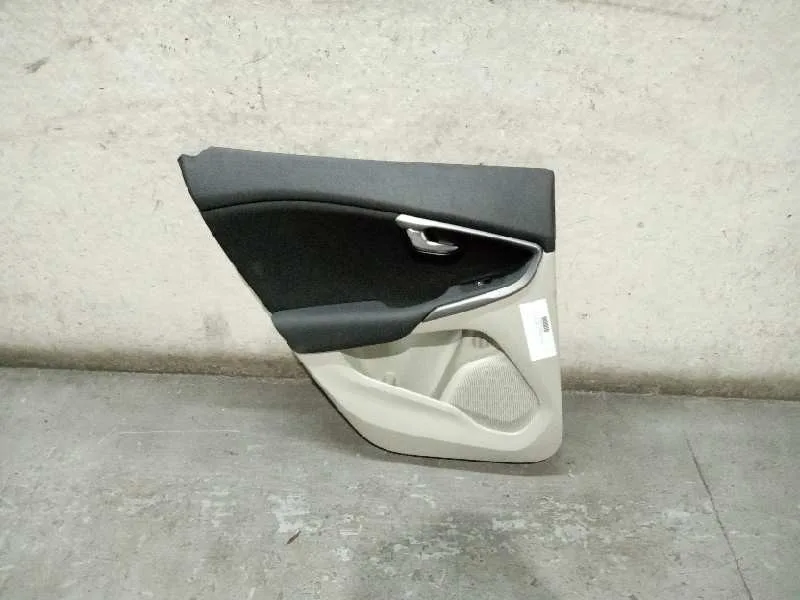Guarnecido Puerta Trasera Izquierda para Volvo V40