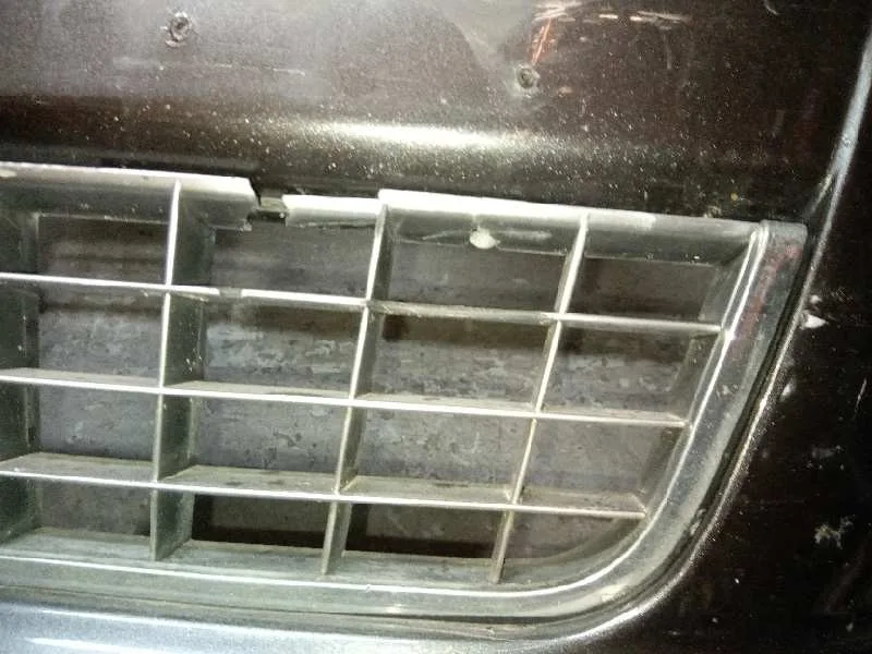 Paragolpes Delantero para Fiat Linea (110)