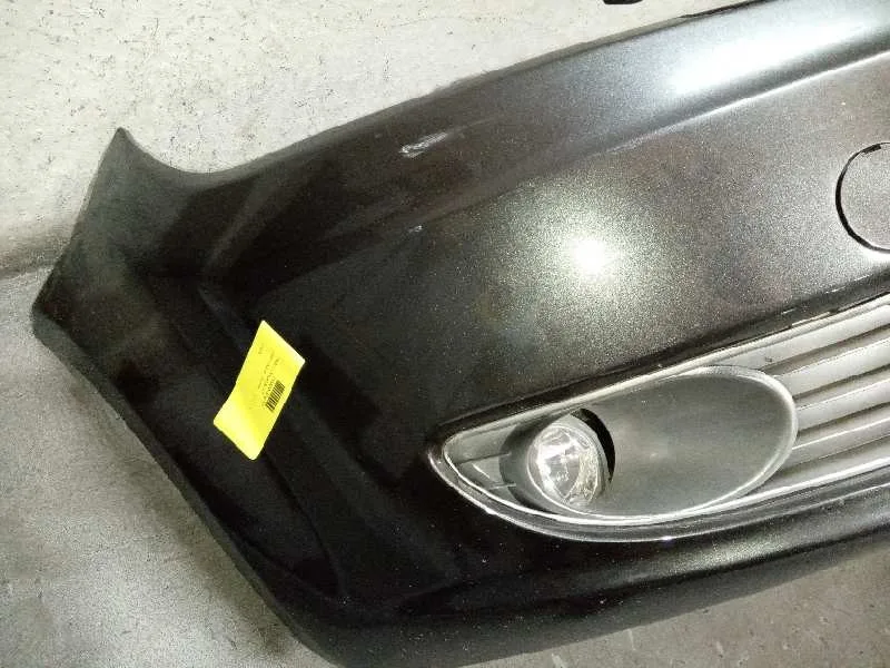 Paragolpes Delantero para Fiat Linea (110)