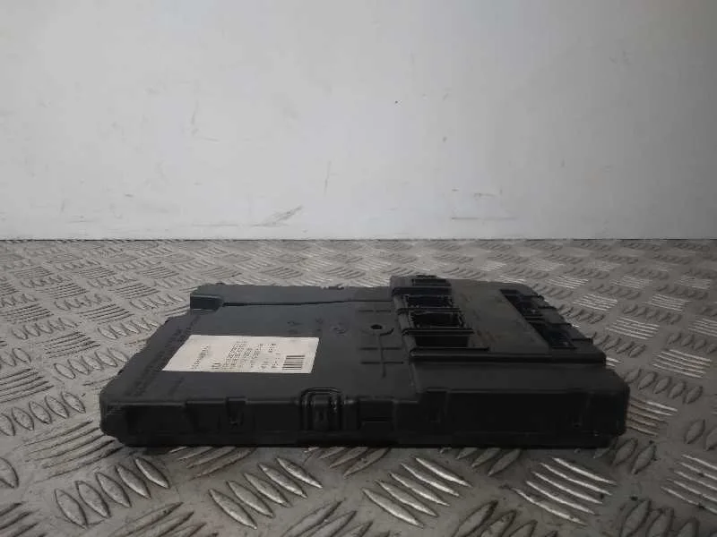 Centralita Bsi para Renault Megane Ii Berlina 5P
