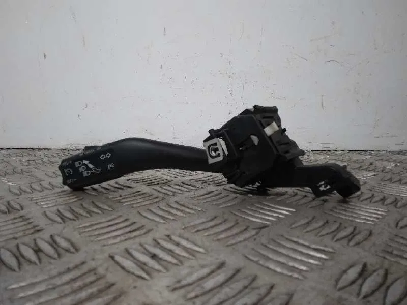 Mando Luces para Seat Leon (1P1)