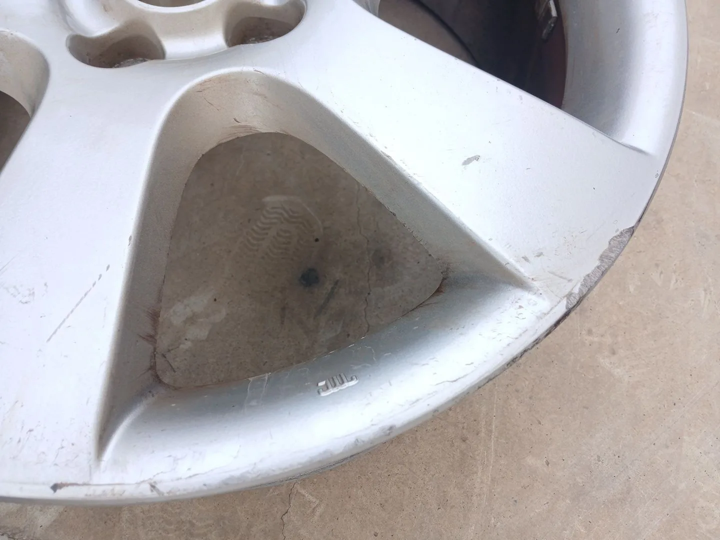 Llanta para Hyundai Santa Fe (Bm)