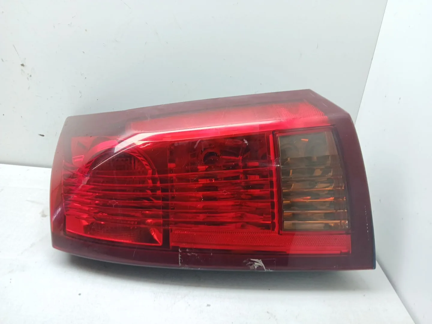 Piloto Trasero Derecho para Cadillac Cts