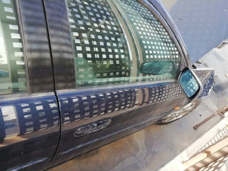 Puerta Delantera Derecha para Cadillac Cts