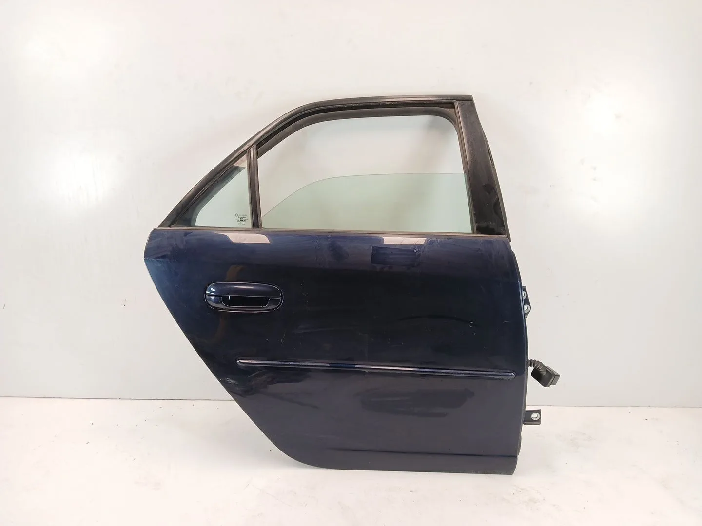 Puerta Trasera Derecha para Cadillac Cts