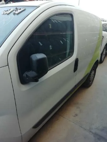 Puerta Delantera Izquierda para Fiat Fiorino