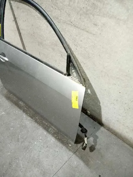 Puerta Delantera Derecha para Nissan Primera Berlina (P12)