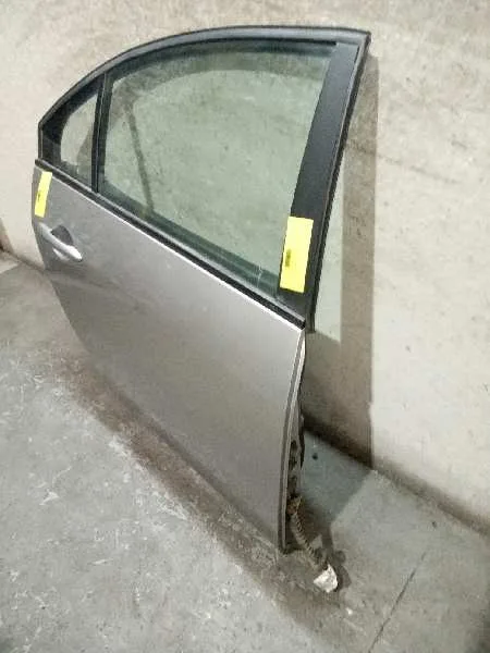 Puerta Trasera Derecha para Nissan Primera Berlina (P12)