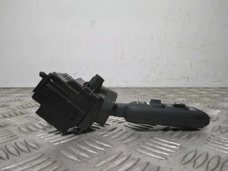 Mando Limpia para Ssangyong Tivoli