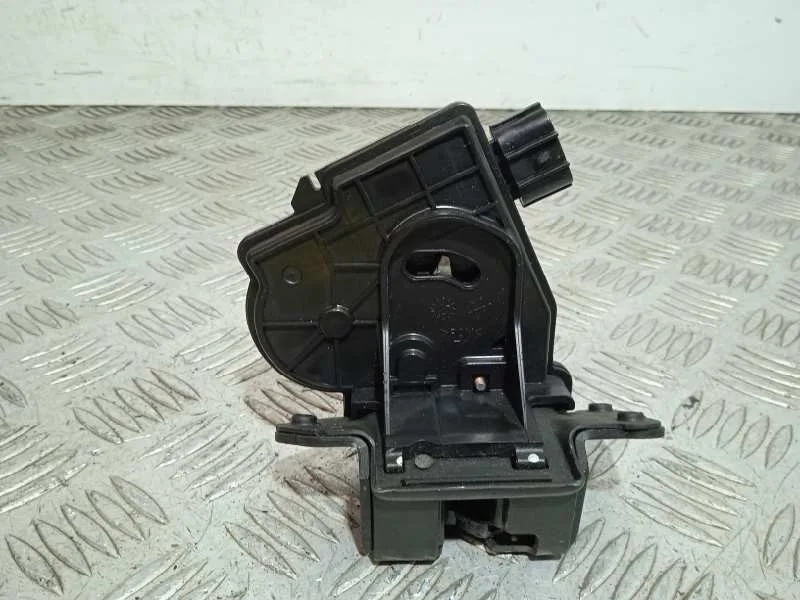 Cerradura Maletero / Porton para Toyota Prius+