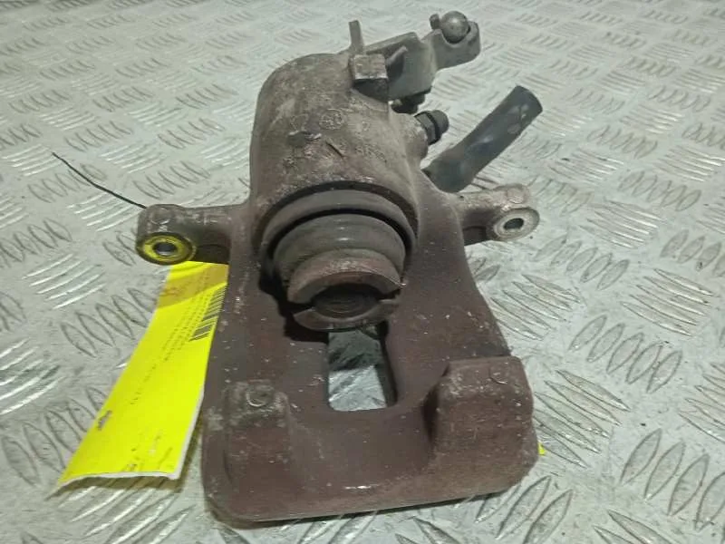 Pinza Freno Trasera Derecha para Audi A3 (8P)
