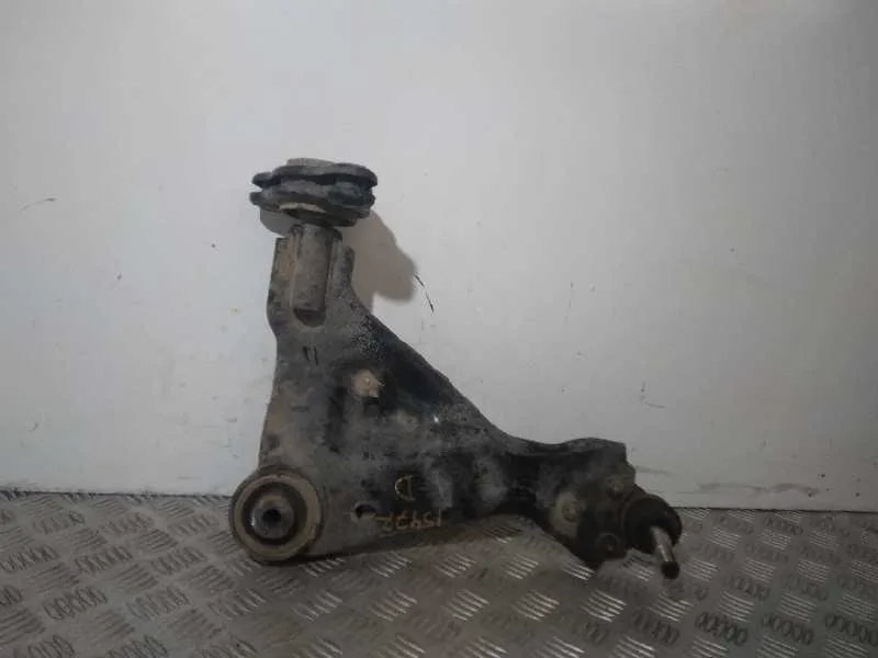 Brazo Suspension Inferior Delantero Derecho para Mercedes-Benz Vito Kasten