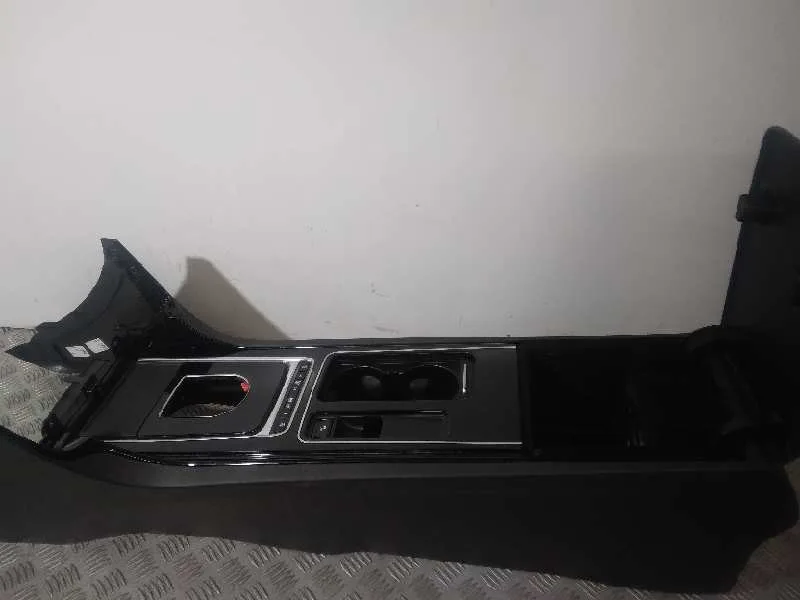 Apoyabrazos Central para Jaguar Xe