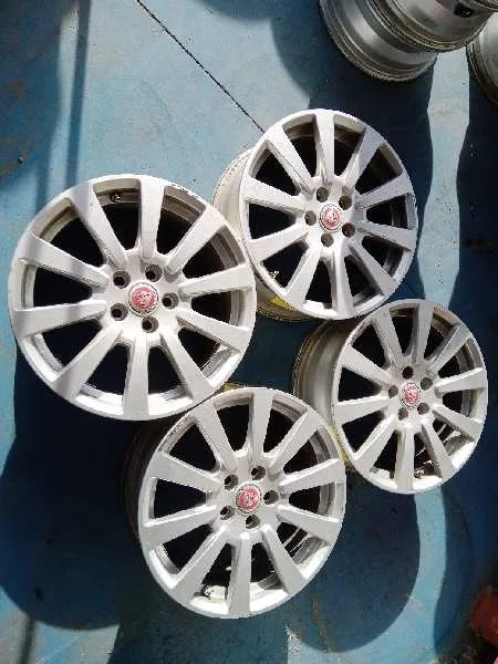Juego Llantas para Jaguar Xe