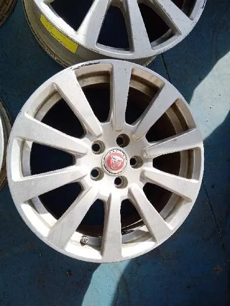 Juego Llantas para Jaguar Xe