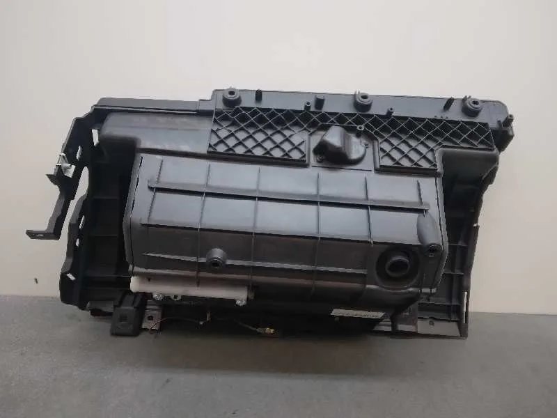 Guantera para Jaguar Xe