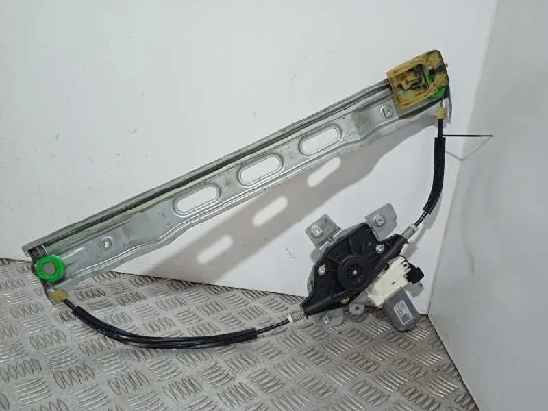 Elevalunas Delantero Derecho para Ford Transit Courier