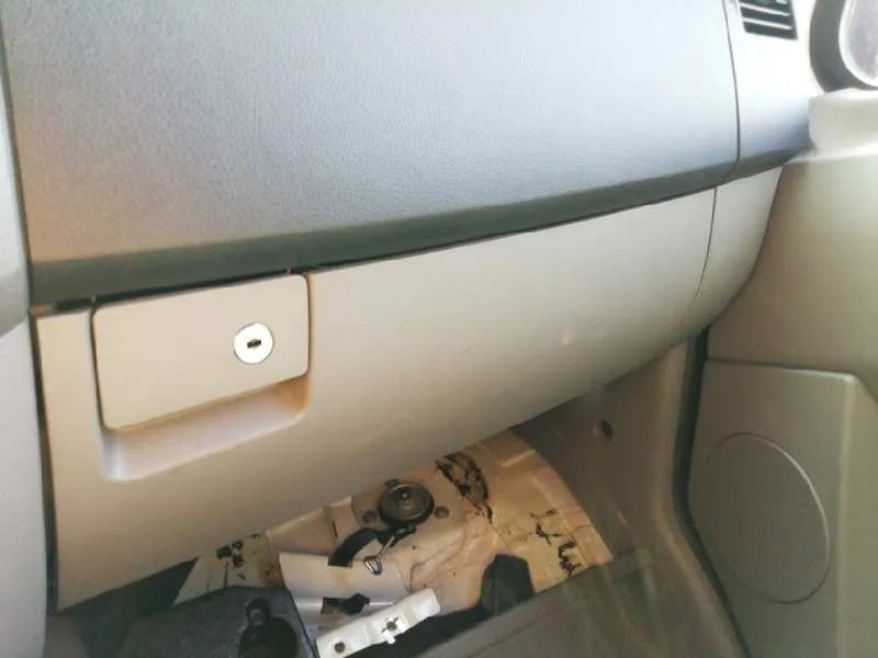 Guantera para Mercedes-Benz Sprinterii Caja Cerrada (Desde 01.06)