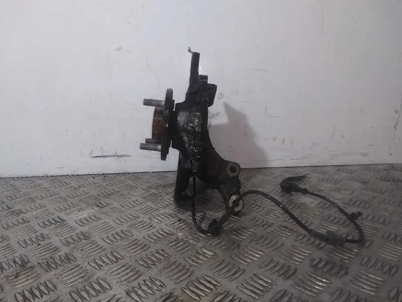 Mangueta Delantera Izquierda para Ford Ka+