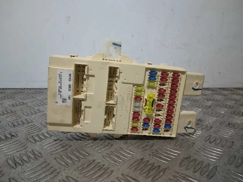 Caja Reles / Fusibles para Ssangyong Tivoli